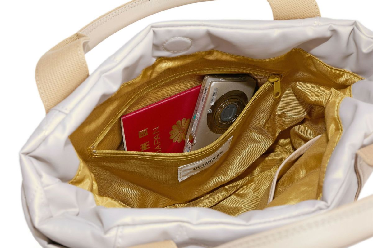 VIA DOAN ヴィア ドアン Parrot パロット 太マチ手さげバッグ 1286