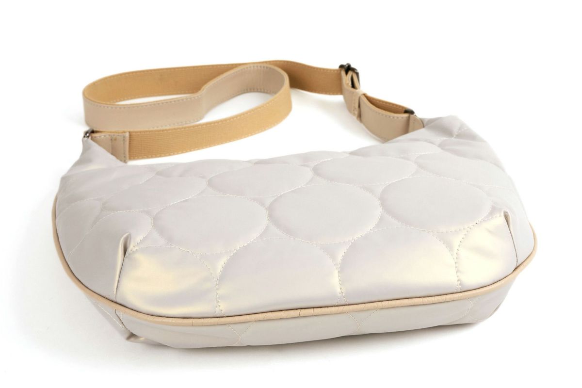 VIA DOAN ヴィア ドアン Parrot パロット 三日月型ショルダーバッグ 1284