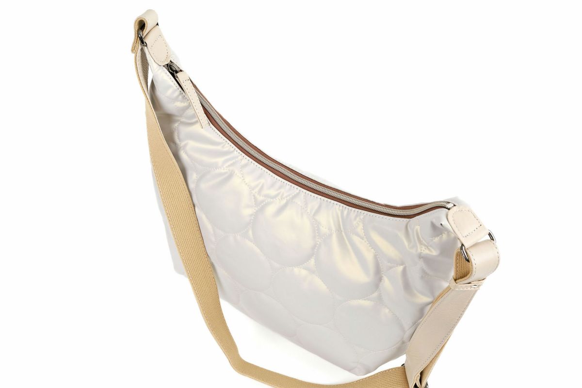 VIA DOAN ヴィア ドアン Parrot パロット 三日月型ショルダーバッグ 1284