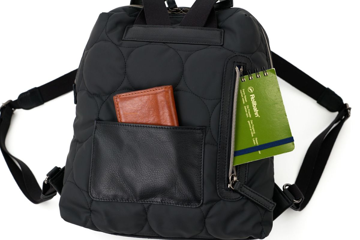 VIA DOAN ヴィア ドアン Parrot パロット リュック 1277