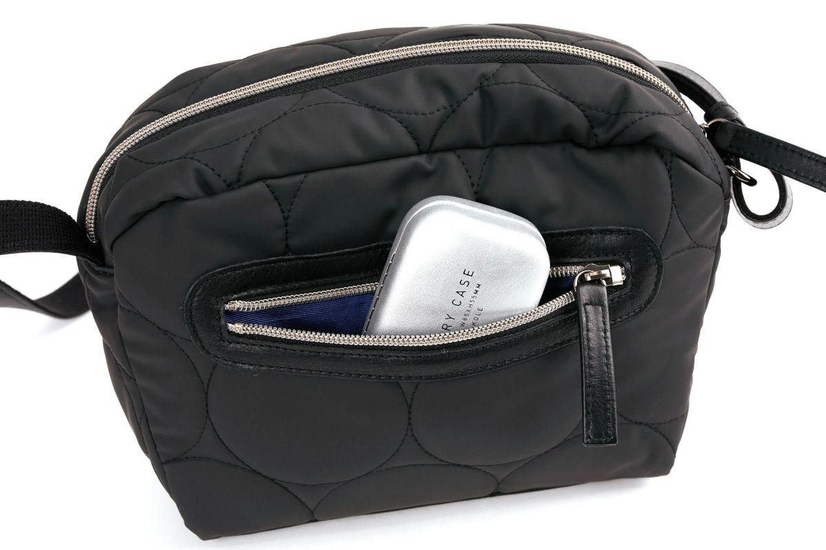 VIA DOAN ヴィア ドアン Parrot パロット マチ有ショルダーバッグ 1276