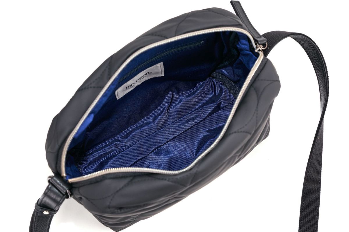 VIA DOAN ヴィア ドアン Parrot パロット マチ有ショルダーバッグ 1276