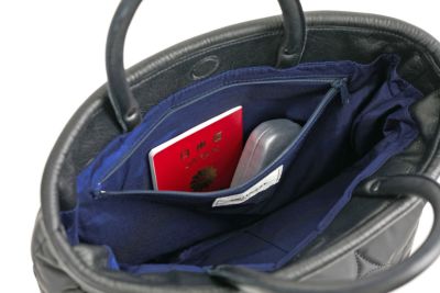 VIA DOAN ヴィア ドアン Parrot パロット 横型手さげバッグ 1274