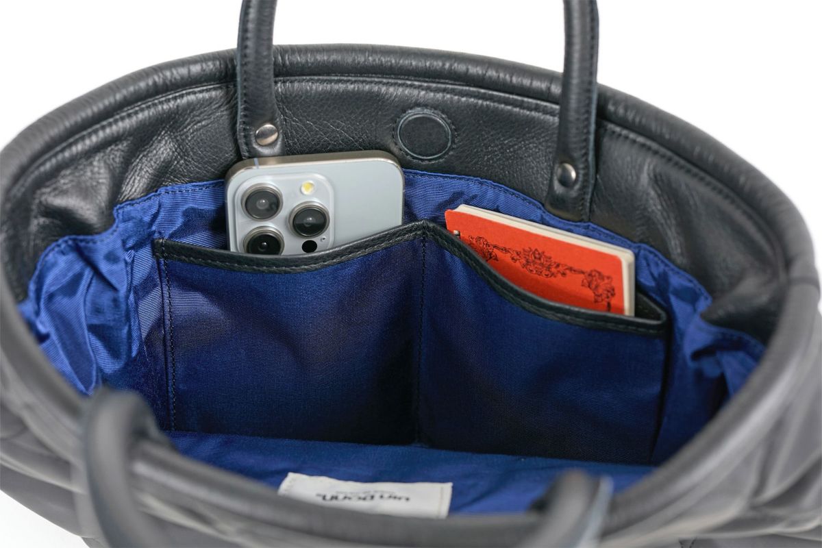 VIA DOAN ヴィア ドアン Parrot パロット 横型手さげバッグ 1274