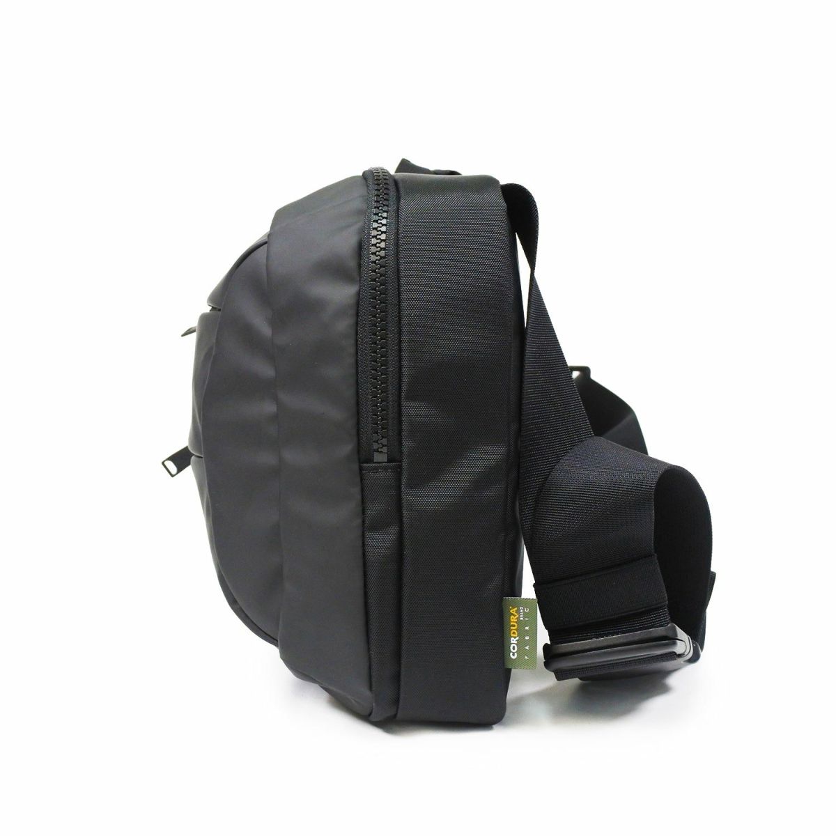 CIE シー LEAP スリングバッグ L 072302