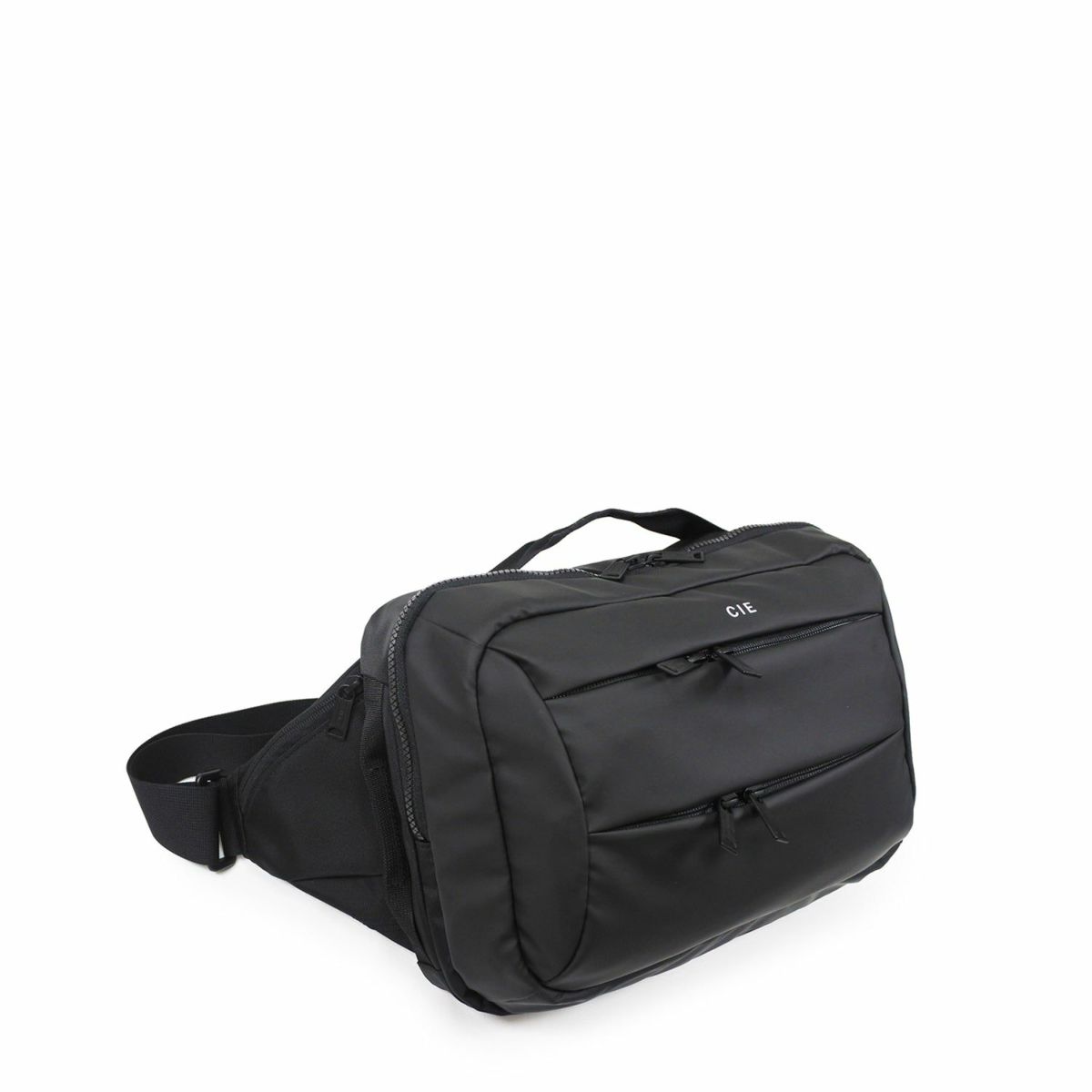CIE シー LEAP スリングバッグ L 072302