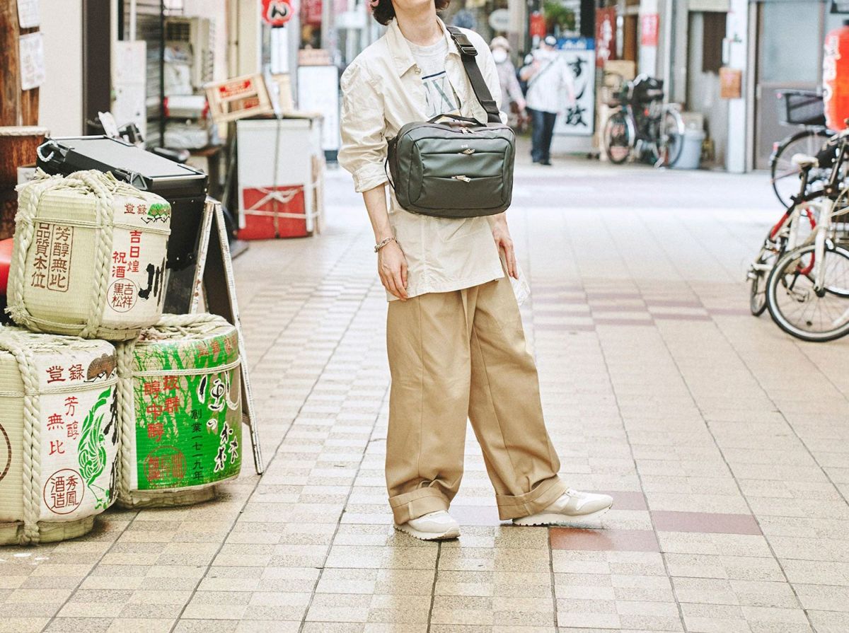 CIE シー LEAP スリングバッグ L 072302