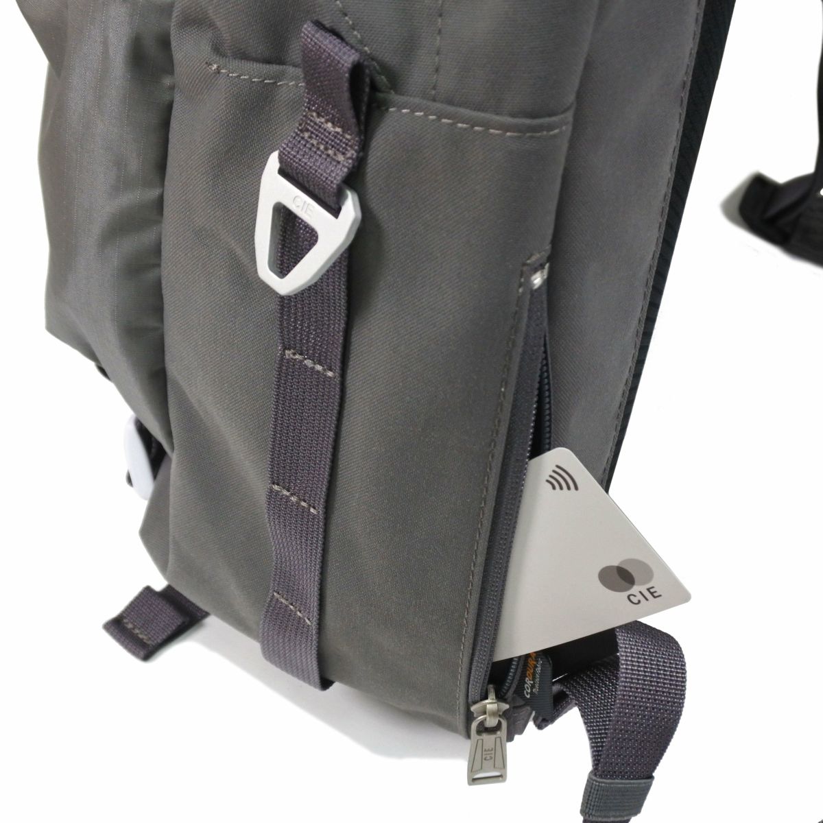 CIE シー PRIOR デイパック 035001