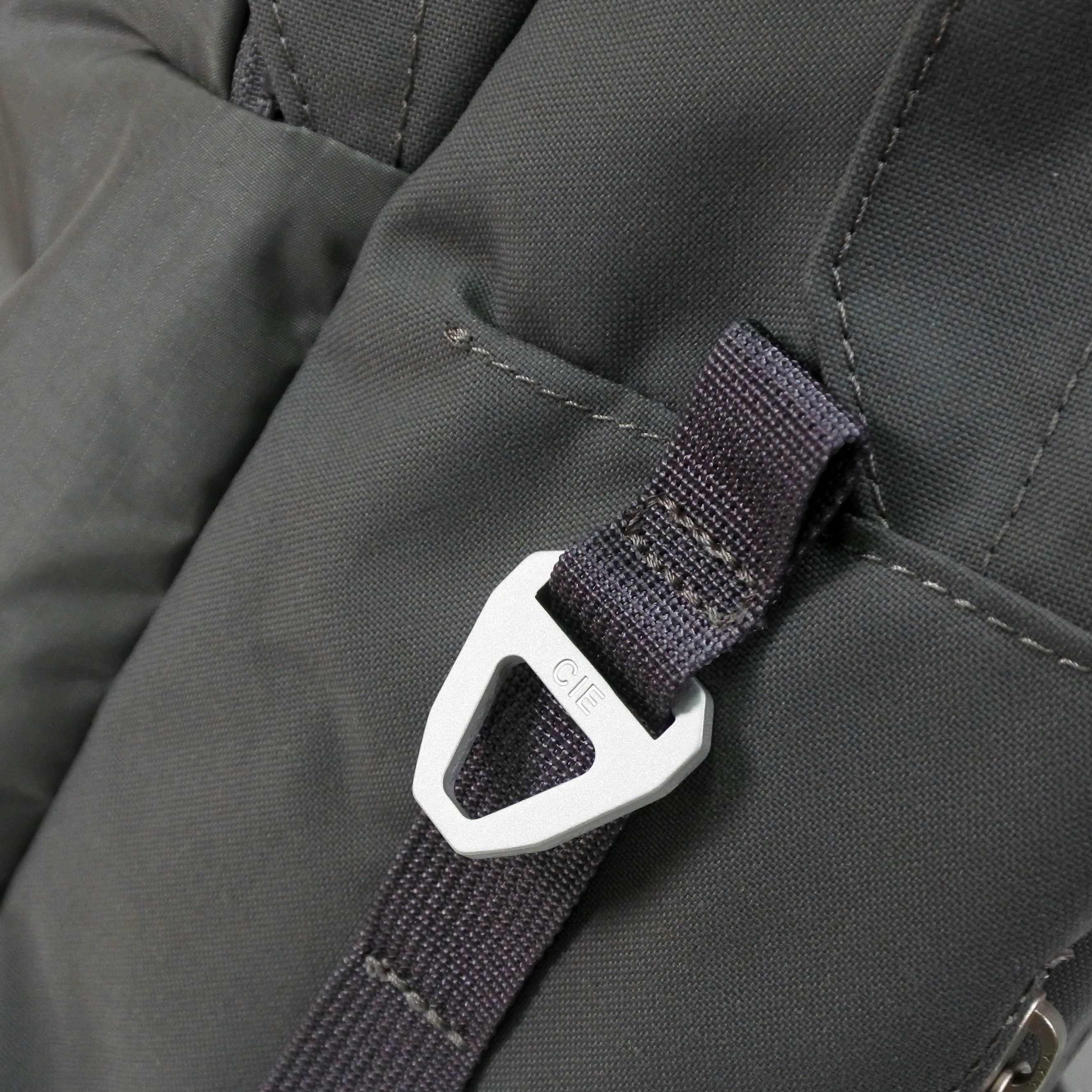 CIE シー PRIOR デイパック 035001
