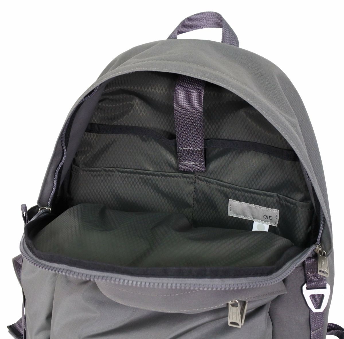 CIE シー PRIOR デイパック 035001