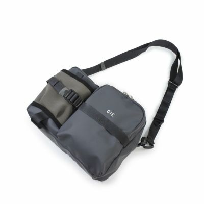 CIE シー GRID3 ボトルショルダーバッグ 032065