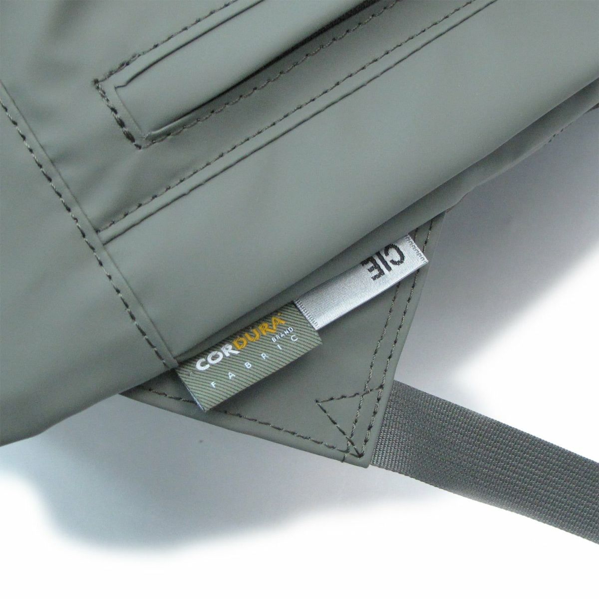 CIE シー GRID3 2WAYバックパック L 032059