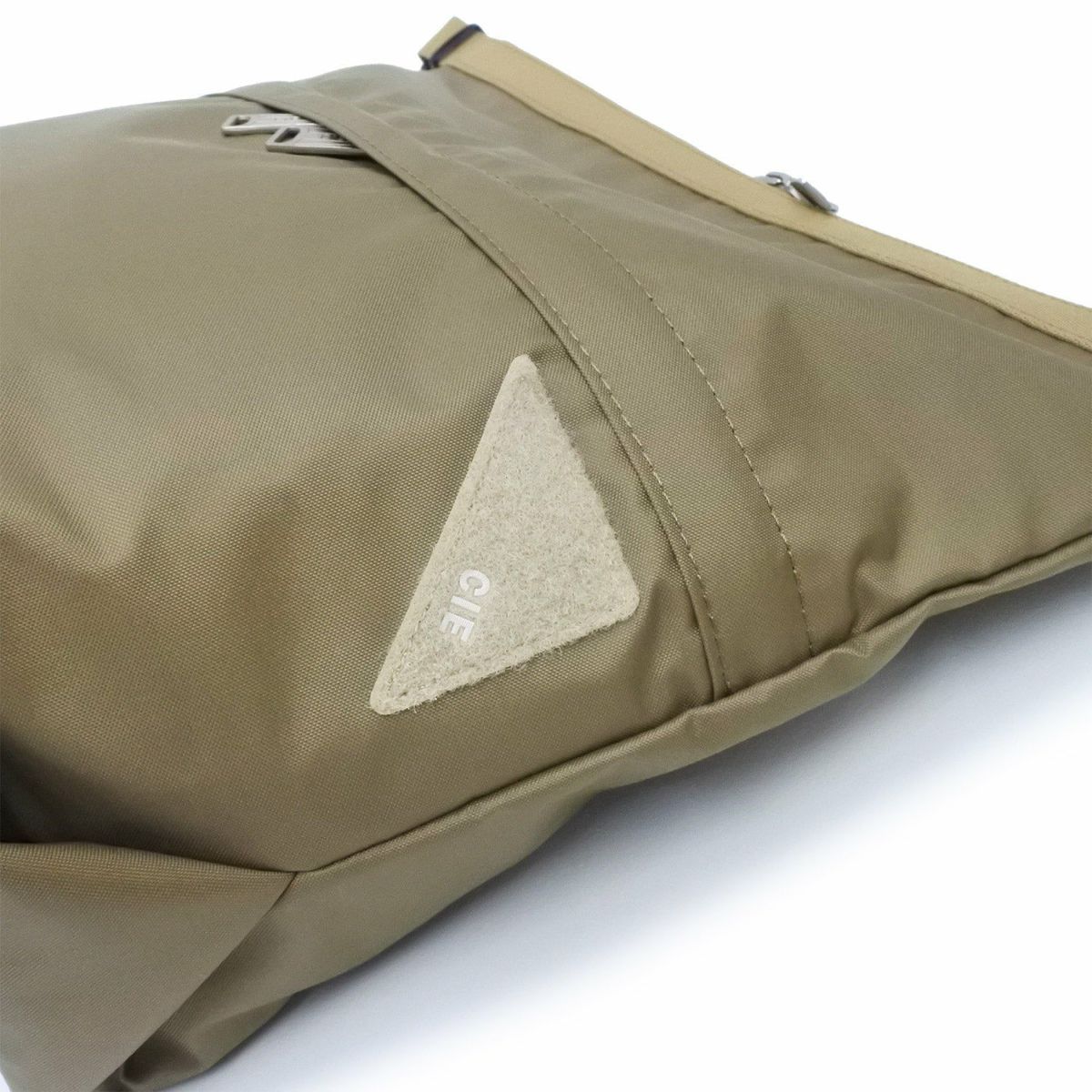 CIE シー FLOW ドライショルダーバッグ S 022106