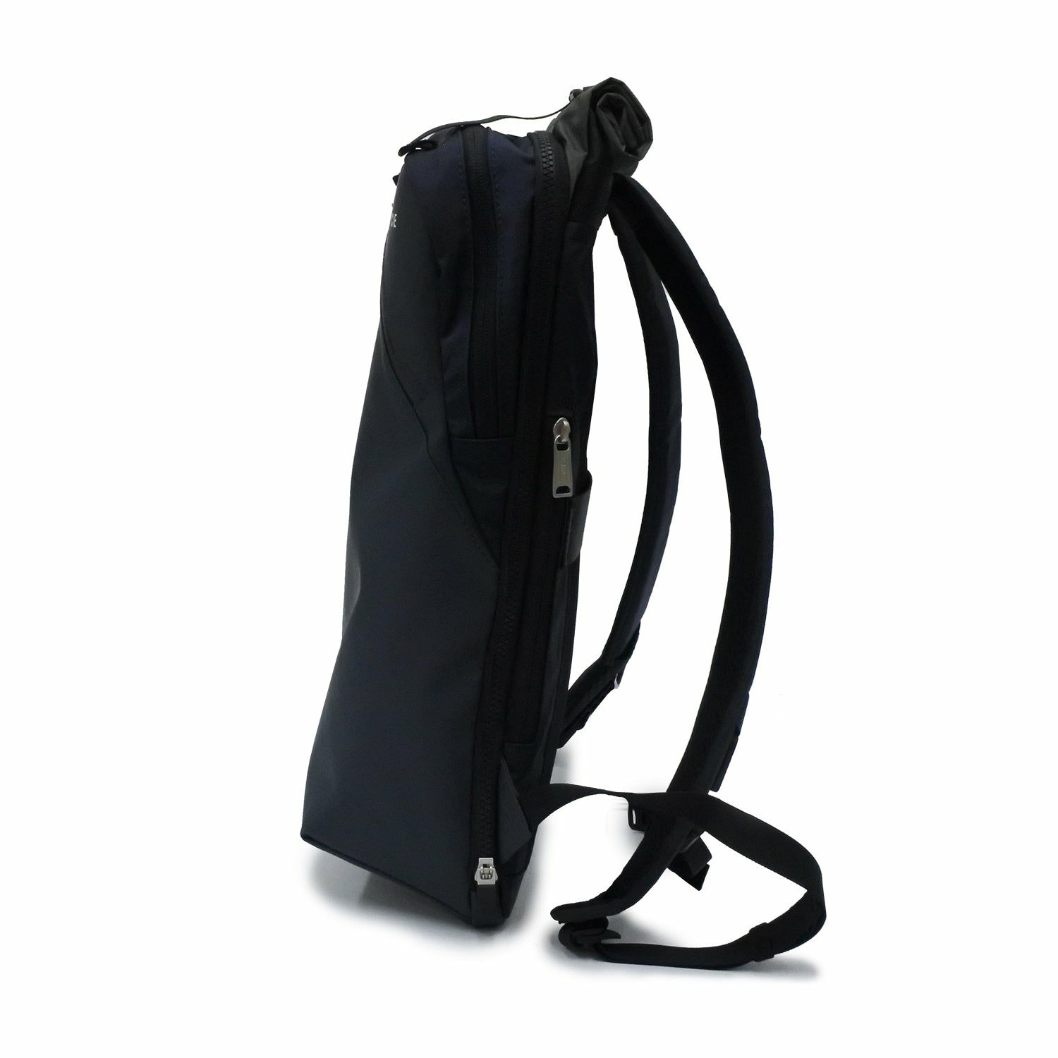 CIE シー VARIOUS バックパック02 L 021822
