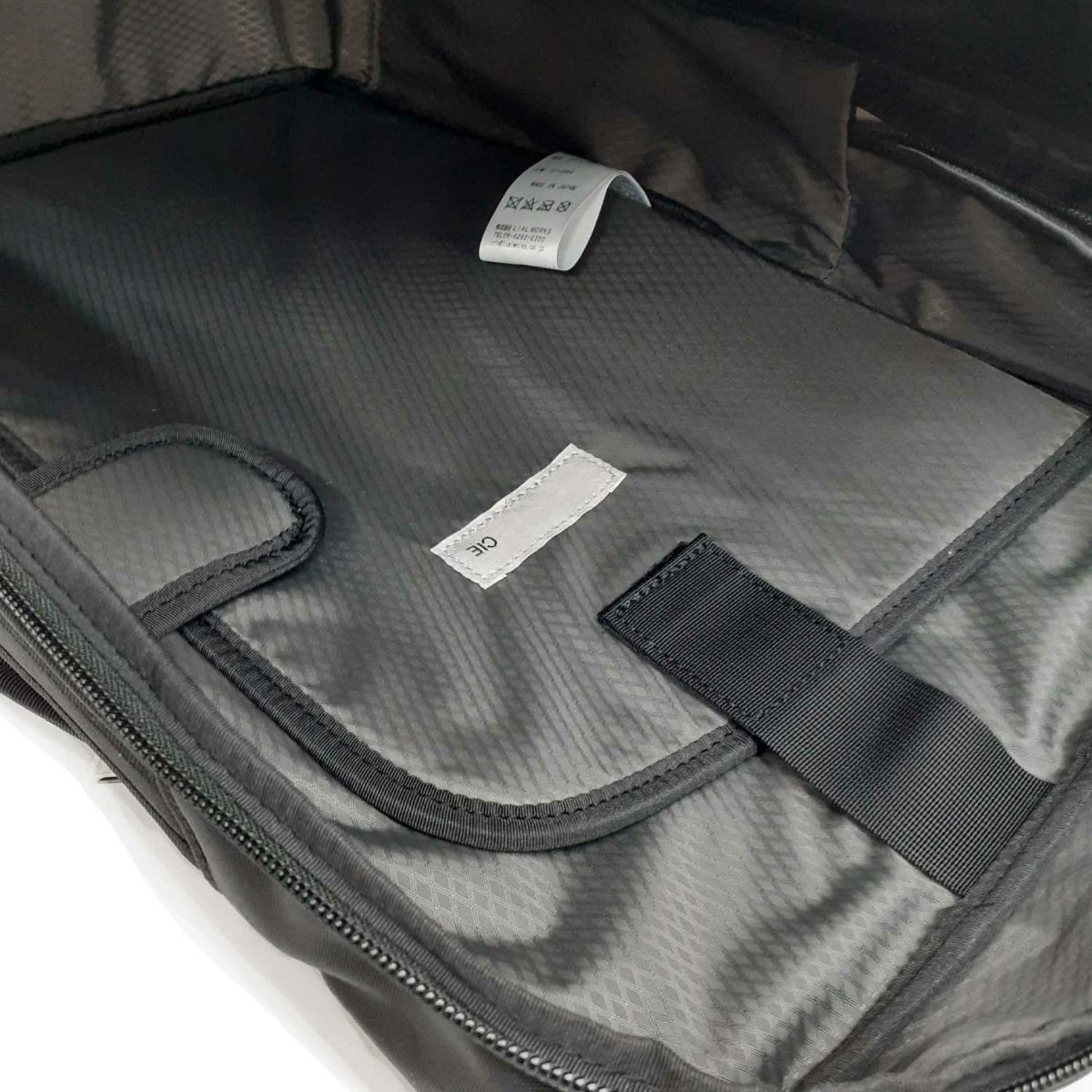 CIE シー VARIOUS 2WAYバックパック S 021807