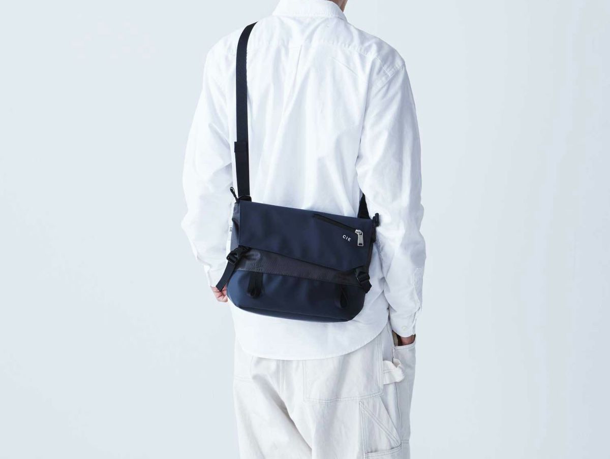 CIE シー VARIOUS ショルダー01 021802