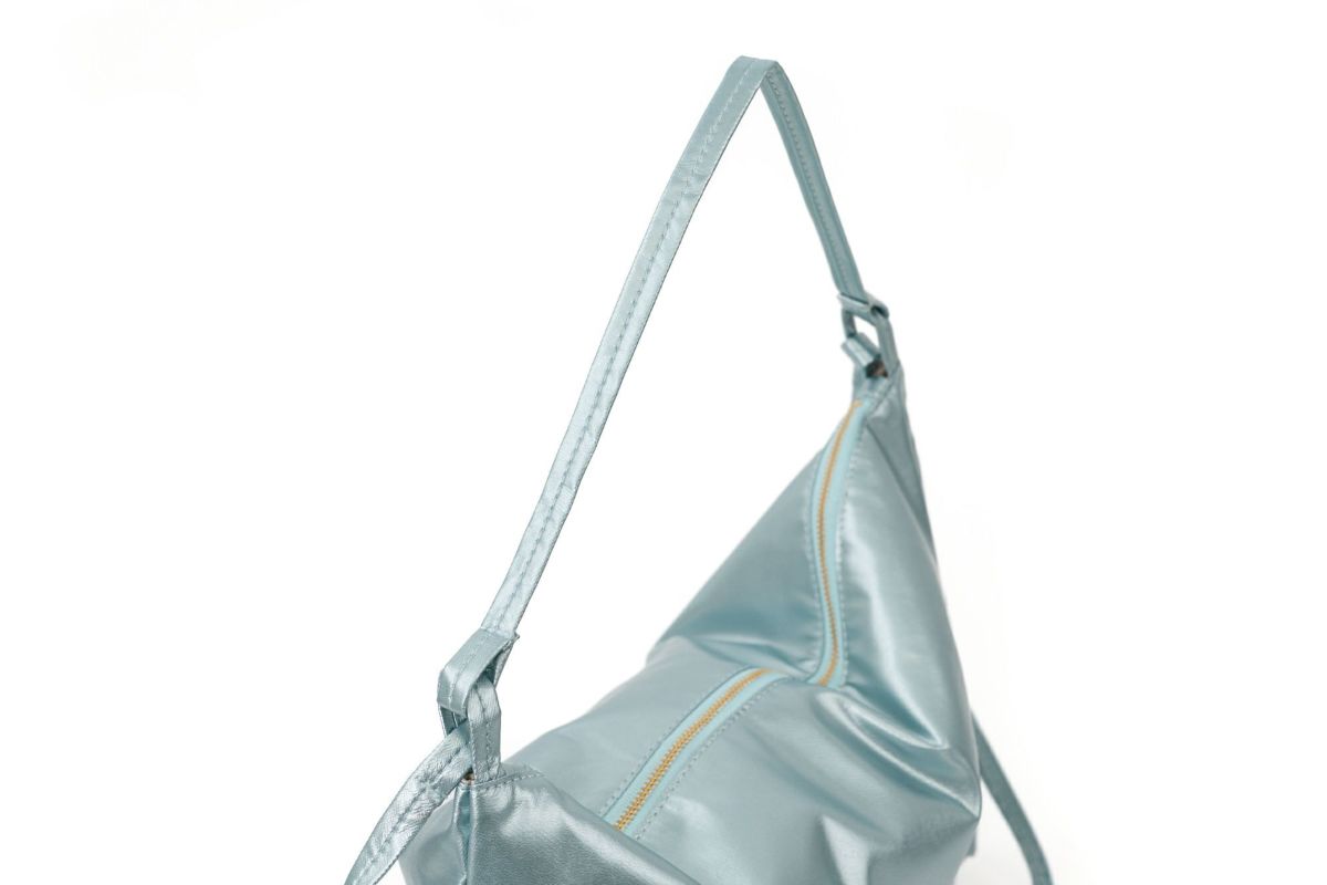 airlist エアリスト FEATHER フェザー 2WAYショルダーバッグM 24826