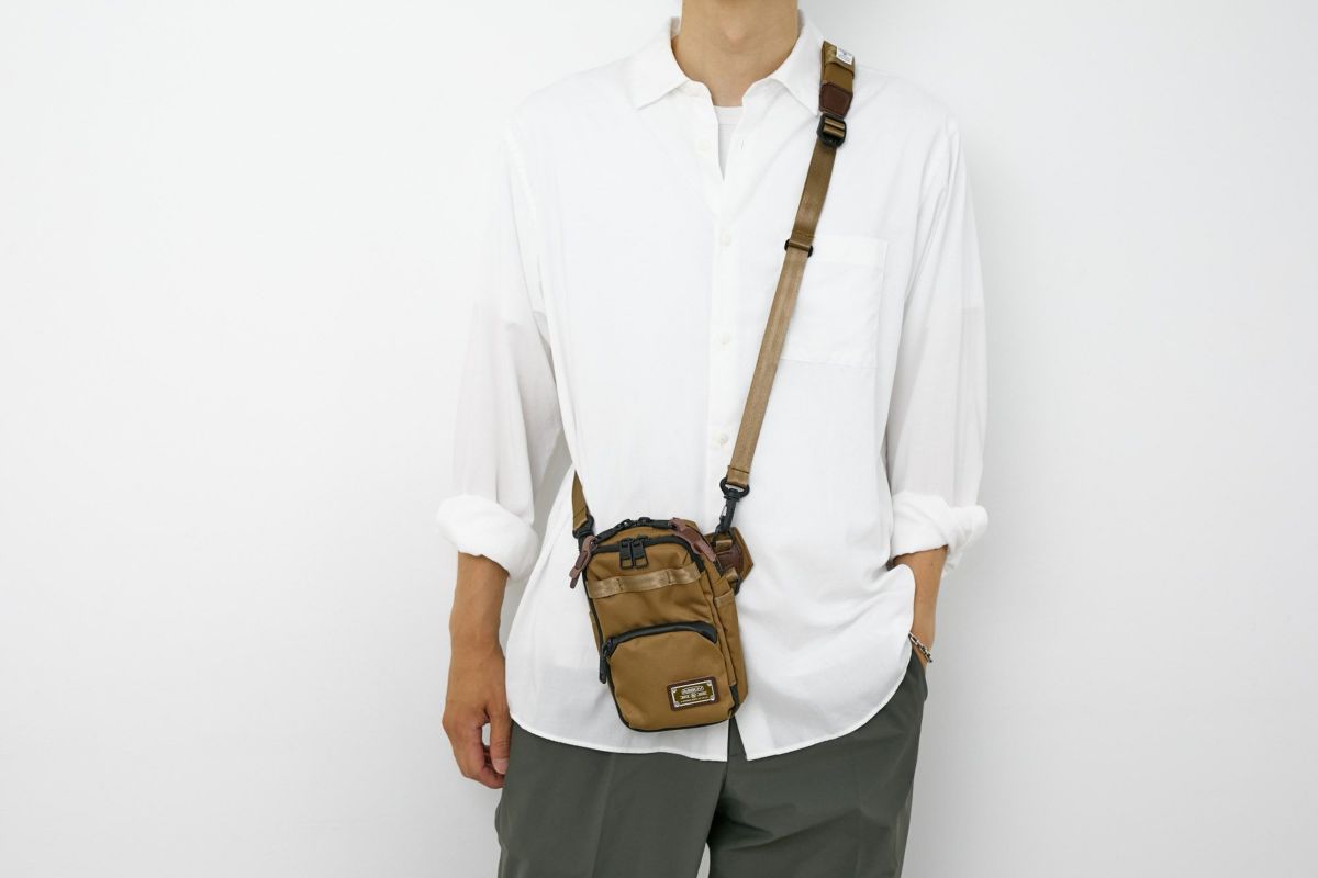 AS2OV アッソブ CORDURA DOBBY 305D コーデュラ ドビー305D ウォレットショルダー 062100