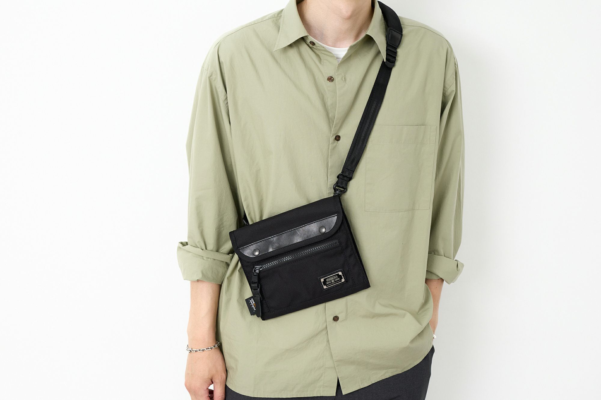 AS2OV アッソブ EXCLUSIVE BALLISTIC NYLON バリスティックナイロン ウォレットショルダー 061324