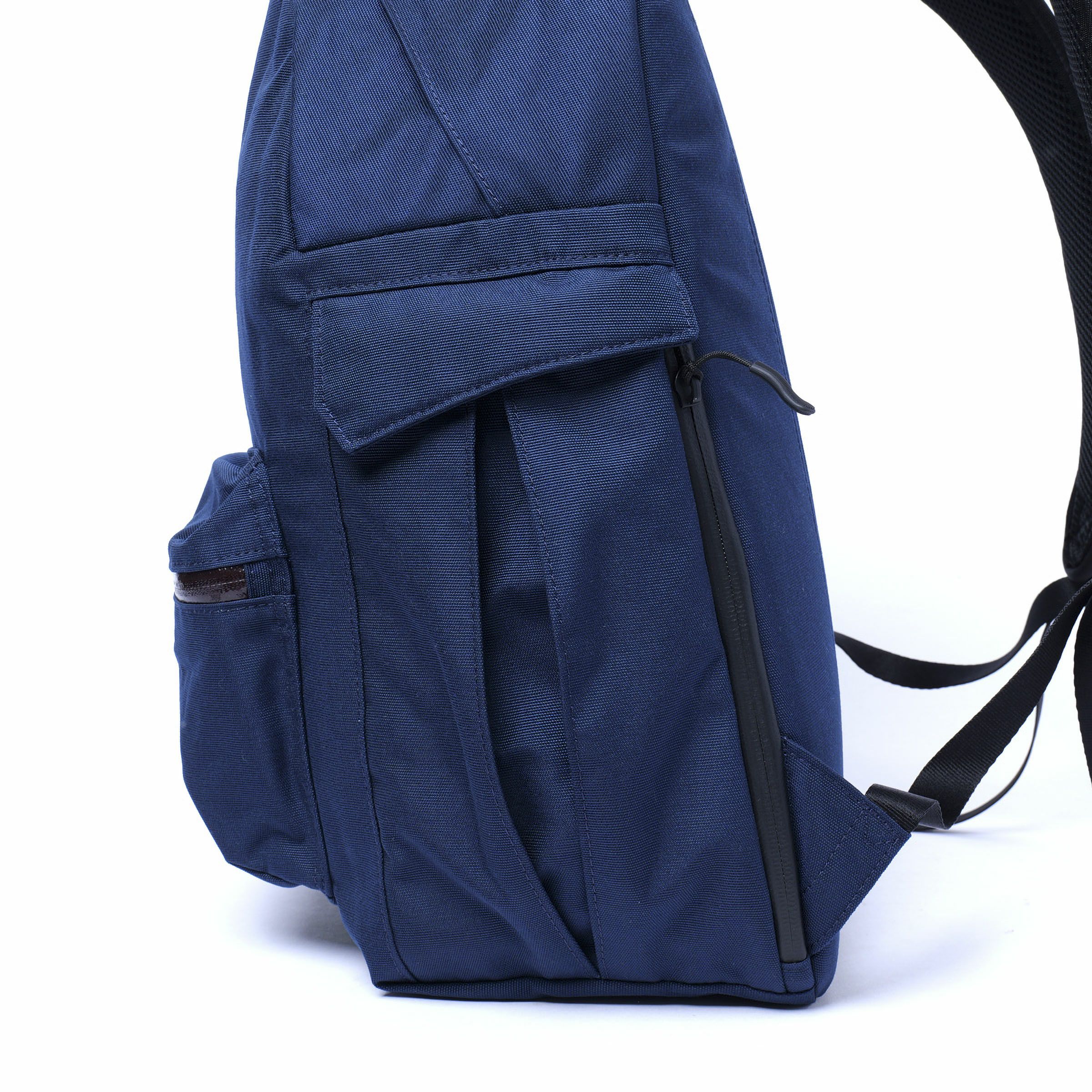 AS2OV アッソブ 330×1000D CORDURA STANDARD SERIES 330×1000D コーデュラ スタンダードシリーズ デイパック 152317