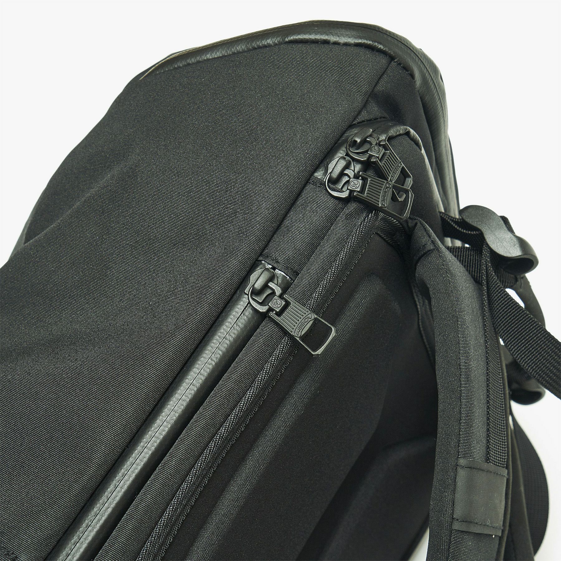 AS2OV アッソブ 3LAYER CORDURA 305D ウォータープルーフコーデュラ 305D ラウンドジップ バックパック 141612