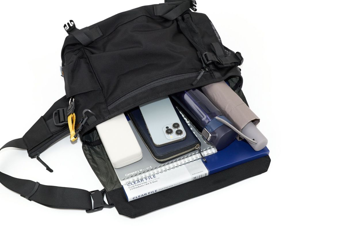 CIE シー ABLE ショルダーバッグ 202401