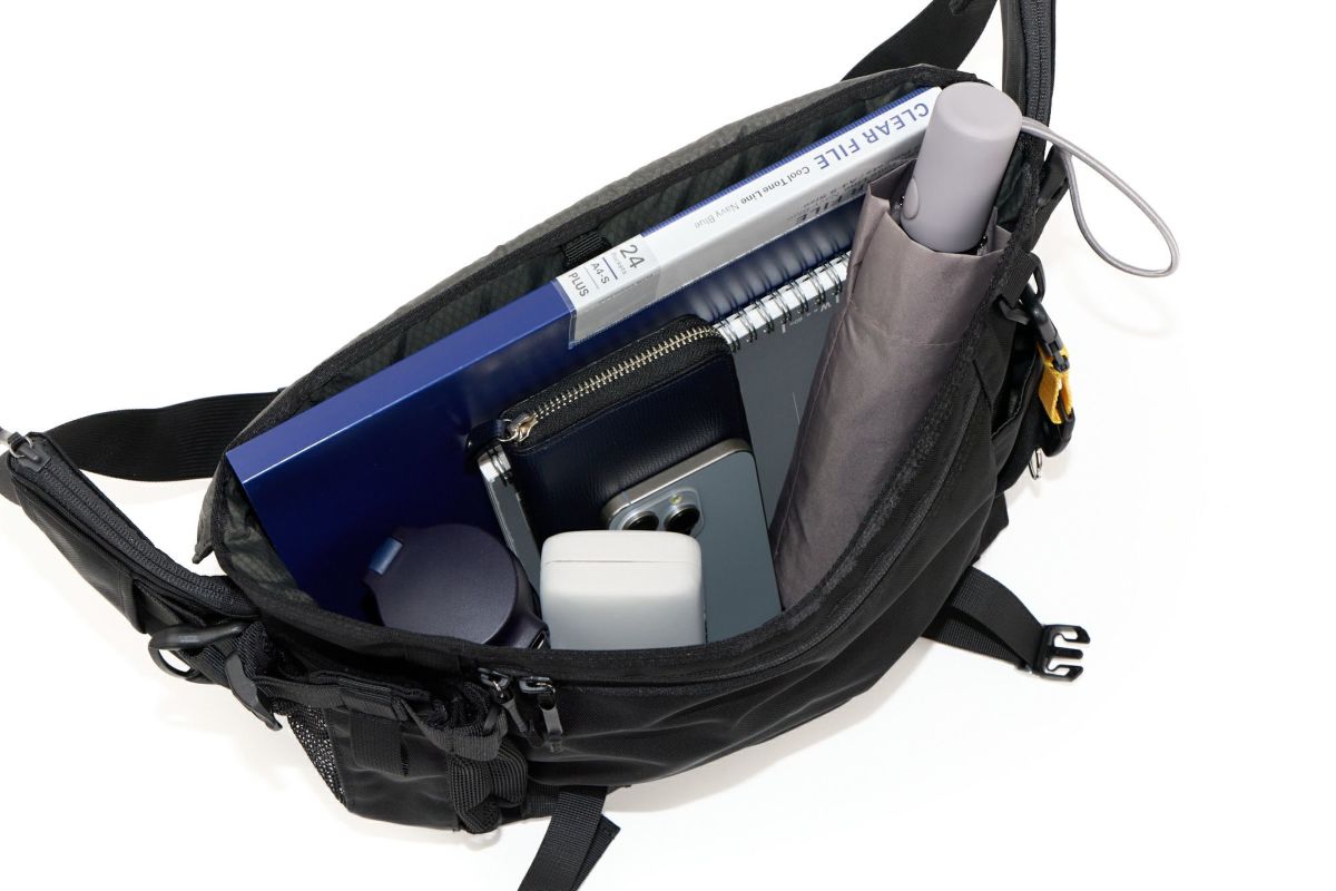 CIE シー ABLE ショルダーバッグ 202401