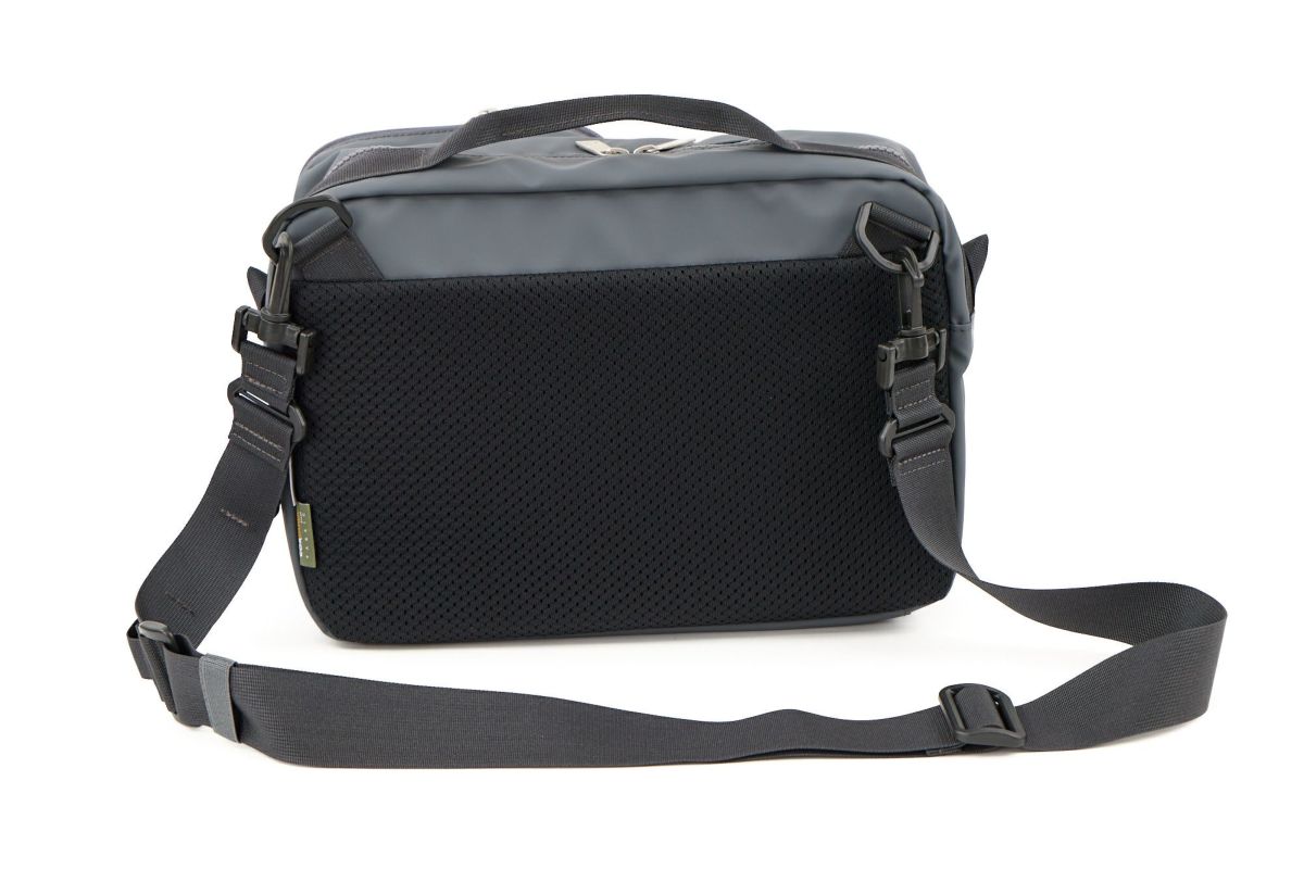 CIE シー GRID3 ボトルショルダーバッグ L 032068