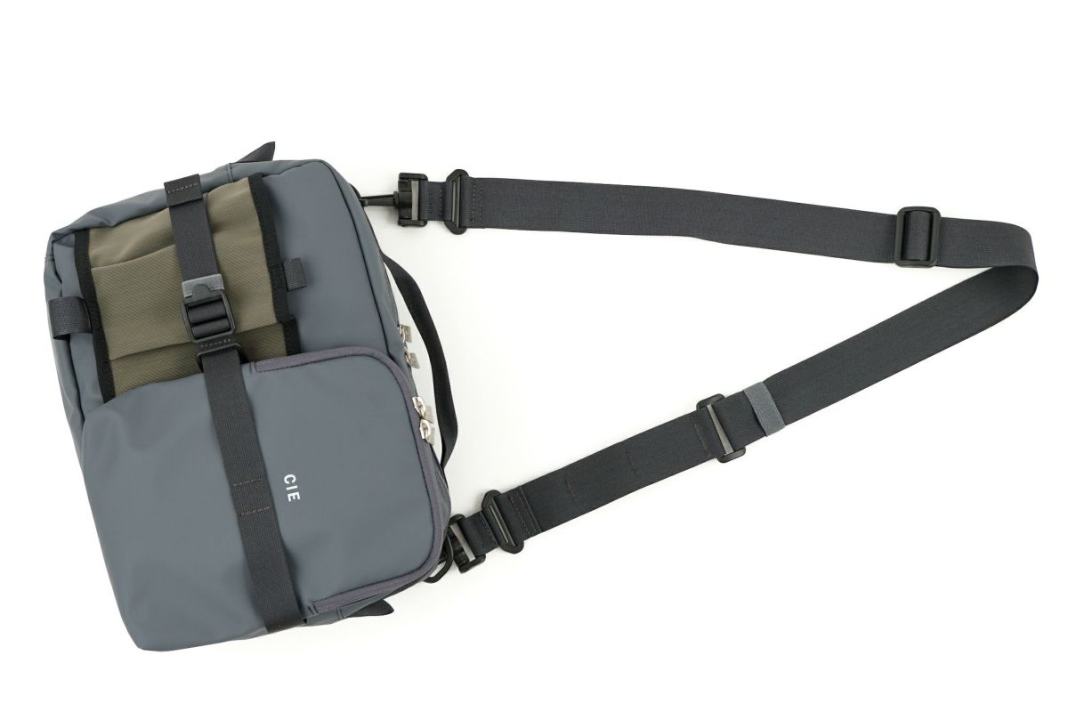 CIE シー GRID3 ボトルショルダーバッグ L 032068