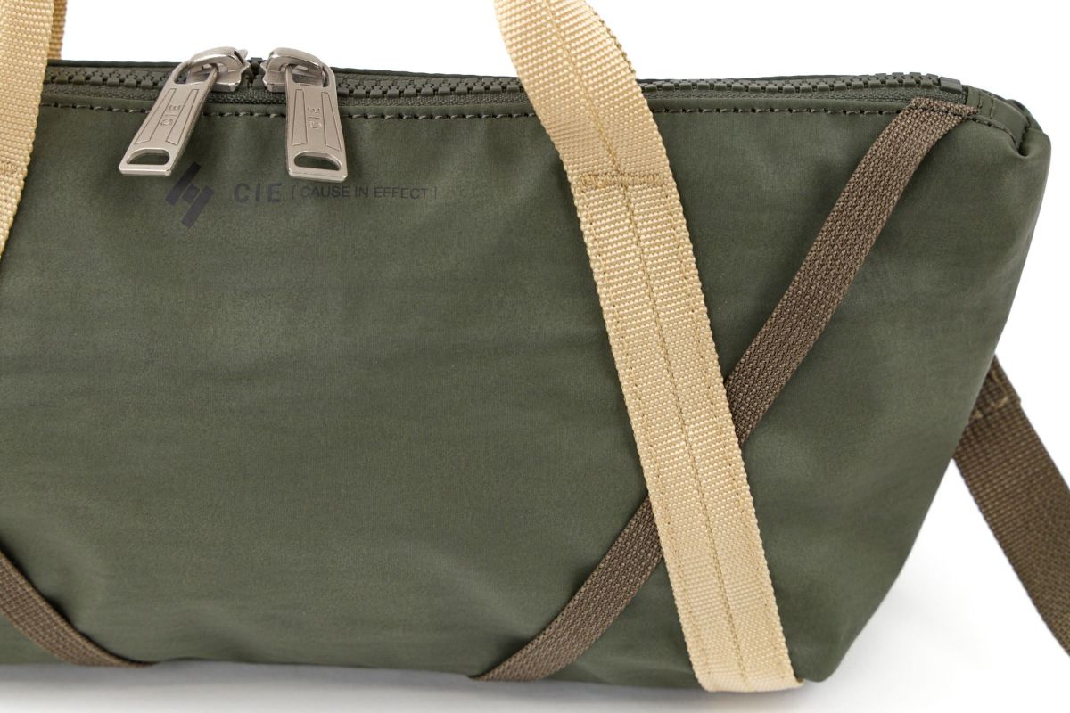 CIE シー W-CROSS ミニショルダーバッグ 032501