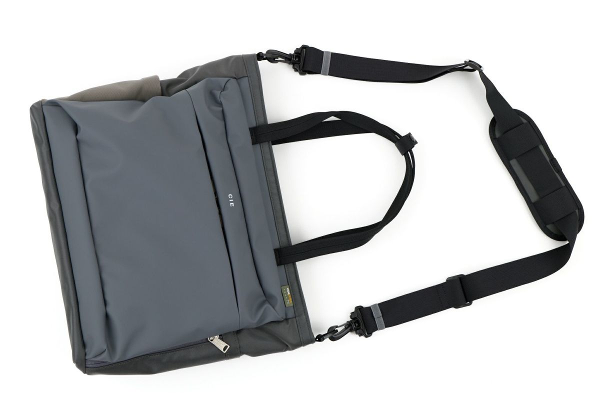 CIE シー LEAP トートバッグ 072304