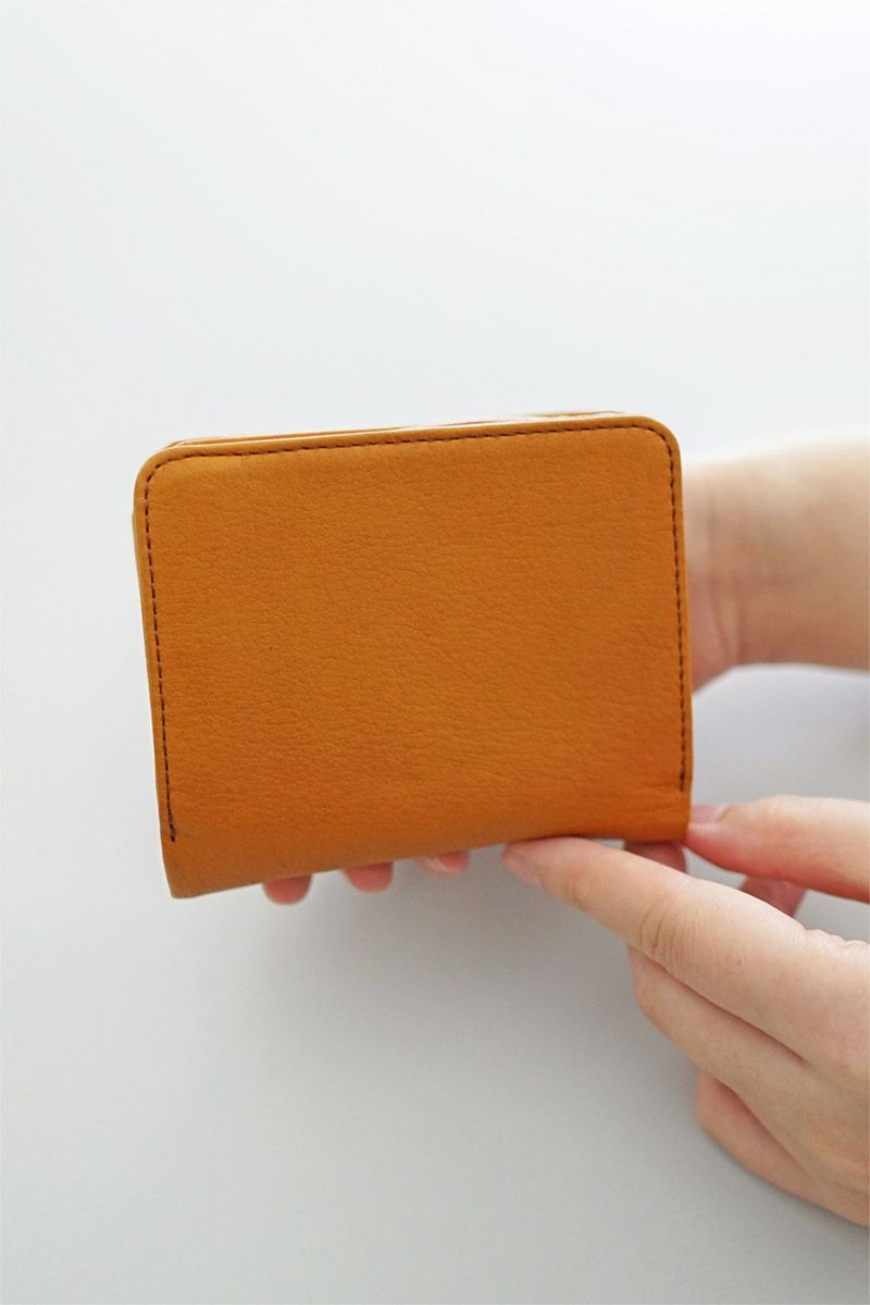 Dakota ダコタ バイブリー 小銭入れ付き二つ折り財布 0031760