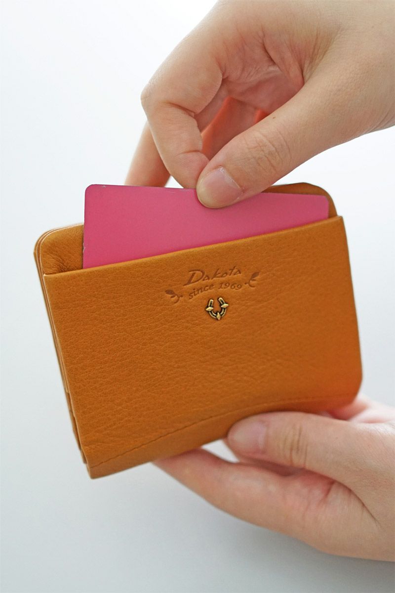 Dakota ダコタ バイブリー 小銭入れ付き二つ折り財布 0031760