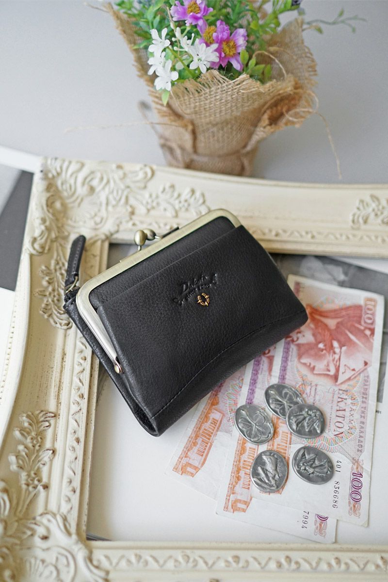 Dakota ダコタ バイブリー 小銭入れ付き二つ折り財布 0031761