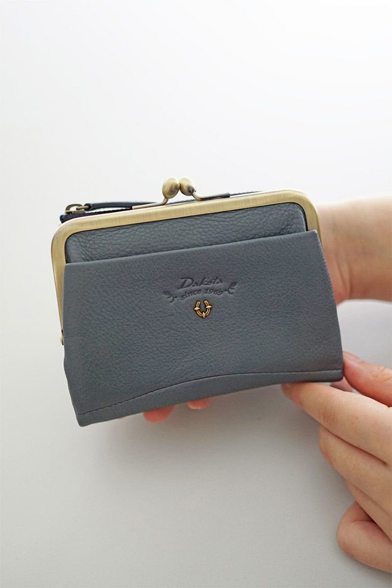 Dakota ダコタ バイブリー 小銭入れ付き二つ折り財布 0031761