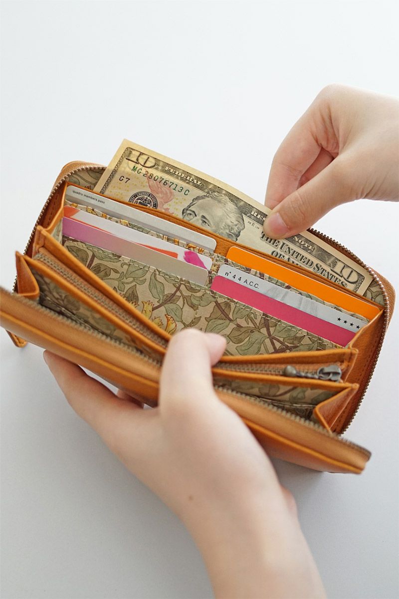 Dakota ダコタ バイブリー 小銭入れ付き長財布（ラウンドファスナー式 ） 0031762