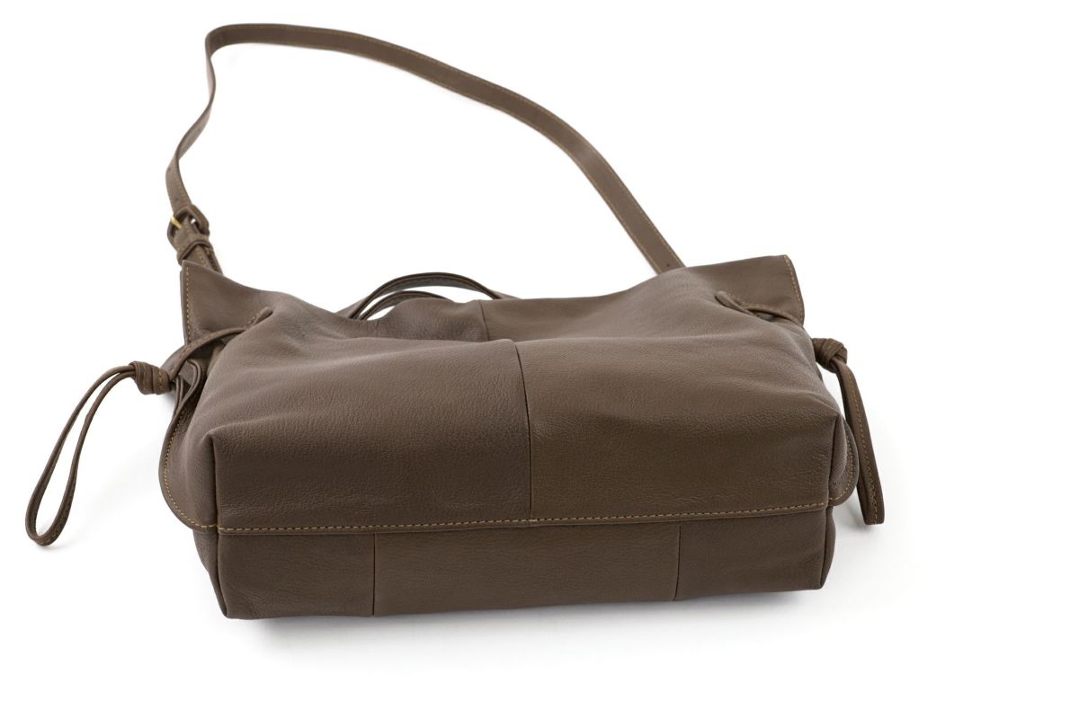 genten ゲンテン Sollo fine ソーロフィーネ 2WAYショルダーバッグ 44760