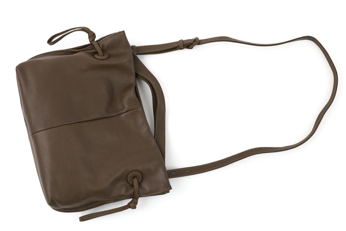 genten ゲンテン Sollo fine ソーロフィーネ 2WAYショルダーバッグ 44760