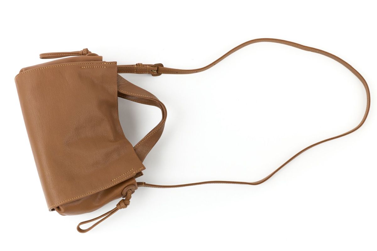 genten ゲンテン Sollo fine ソーロフィーネ 2WAYショルダーバッグ 44761