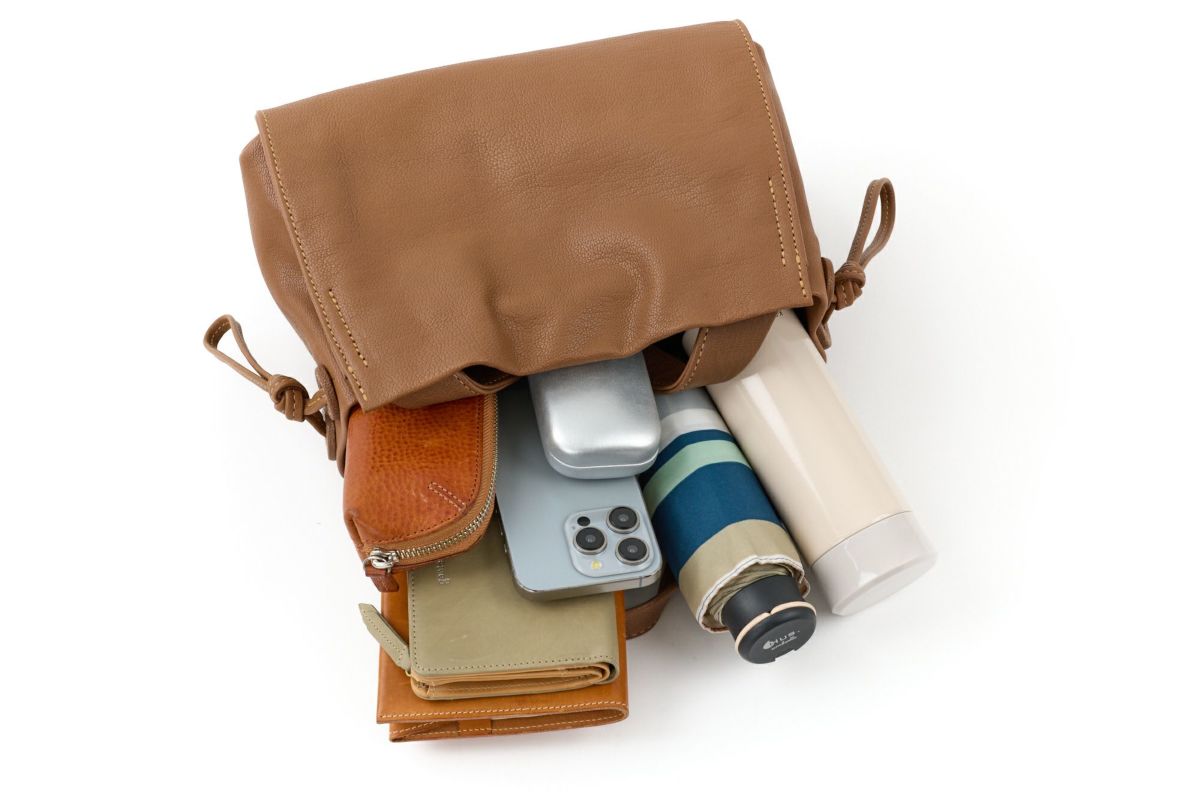 genten ゲンテン Sollo fine ソーロフィーネ 2WAYショルダーバッグ 44761