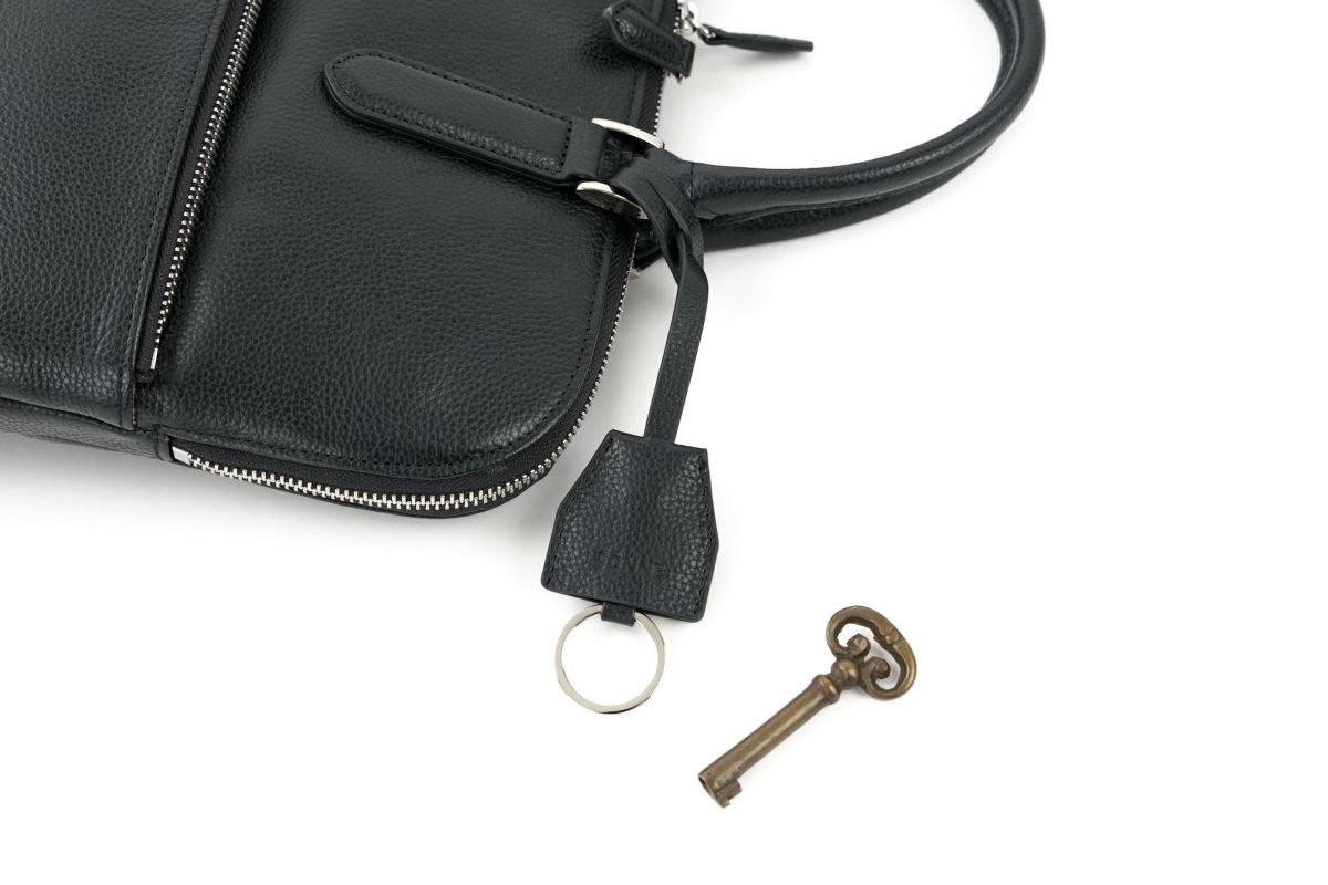 SONNE ゾンネ CLAUDIO クラウディオ スリムブリーフバッグ SO-SOX030