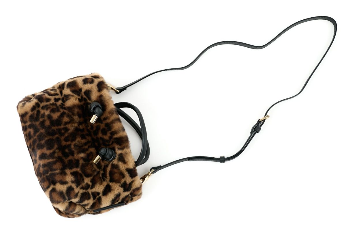 VIOLAd'ORO ヴィオラドーロ ELMO エルモ ノットハンドルトートバッグ エコファー レッキス V-8763