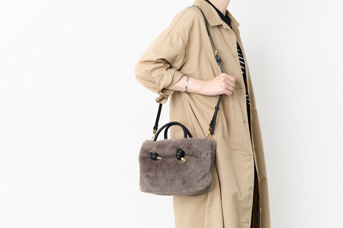 VIOLAd'ORO ヴィオラドーロ ELMO エルモ ノットハンドルトートバッグ エコファー レッキス V-8763