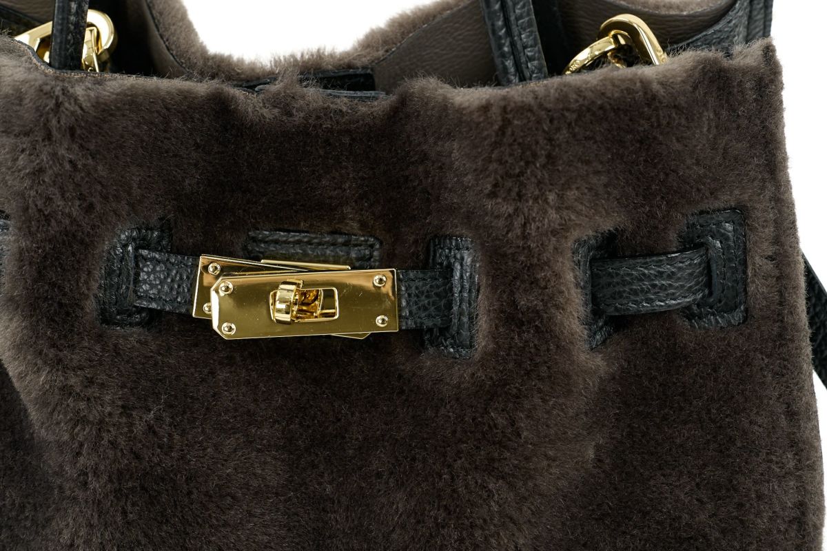 VIOLAd'ORO ヴィオラドーロ ELMO エルモ トートバッグ エコファー Wフェイスムートン V-8782