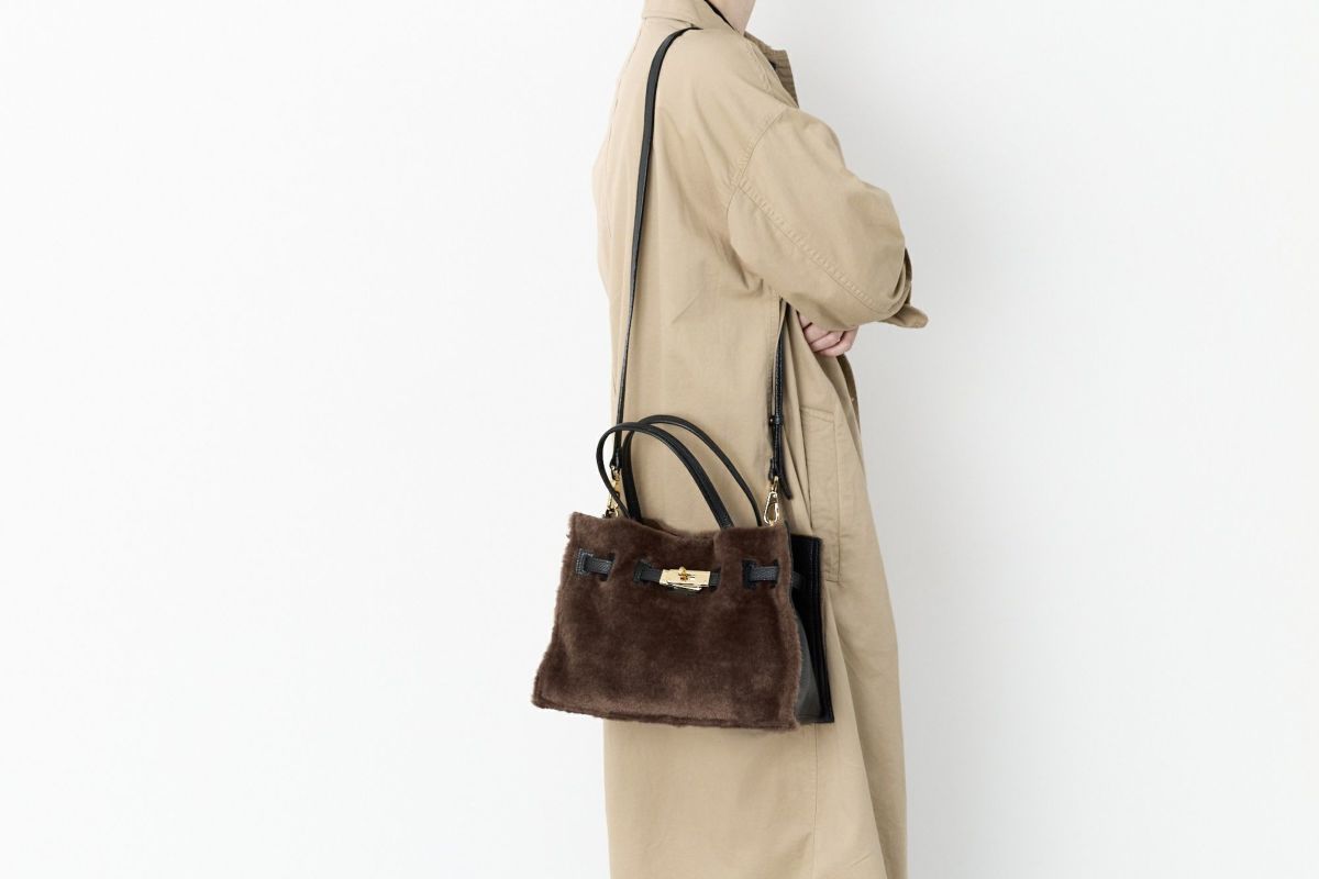 VIOLAd'ORO ヴィオラドーロ ELMO エルモ トートバッグ エコファー Wフェイスムートン V-8782