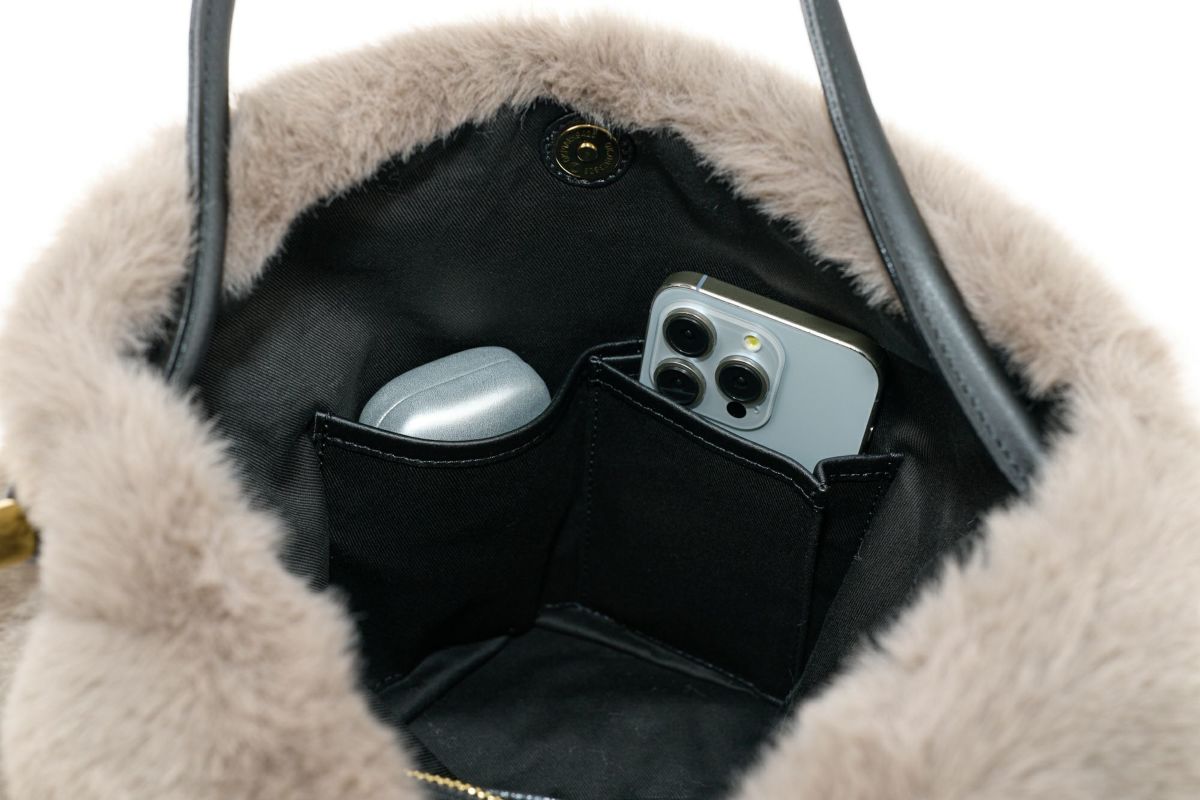 VIOLAd'ORO ヴィオラドーロ ELMO エルモ トートバッグ エコファー レッキス V-8922