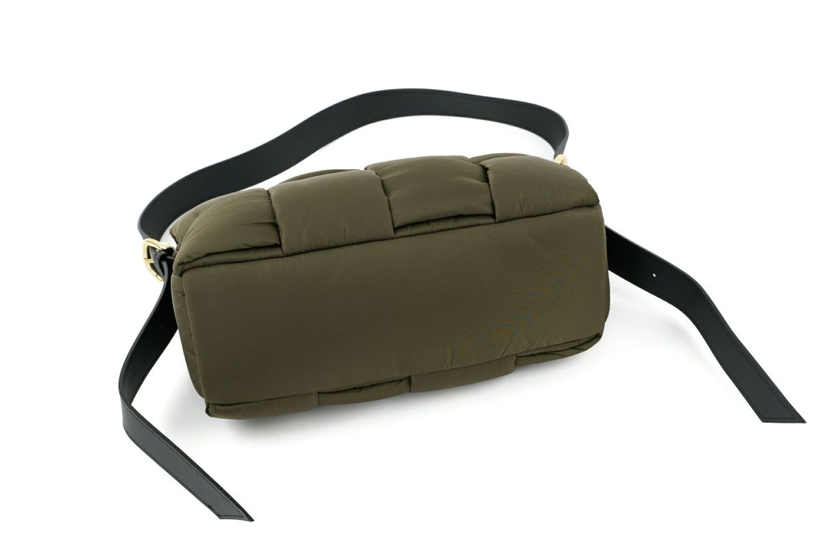 VIOLAd'ORO ヴィオラドーロ ELMO エルモ ワンショルダーバッグ ナイロンボンディングメッシュ V-8947