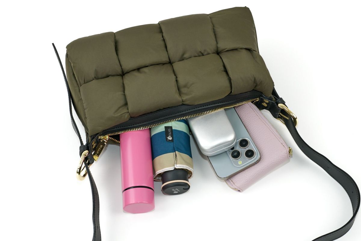 VIOLAd'ORO ヴィオラドーロ ELMO エルモ ワンショルダーバッグ ナイロンボンディングメッシュ V-8947