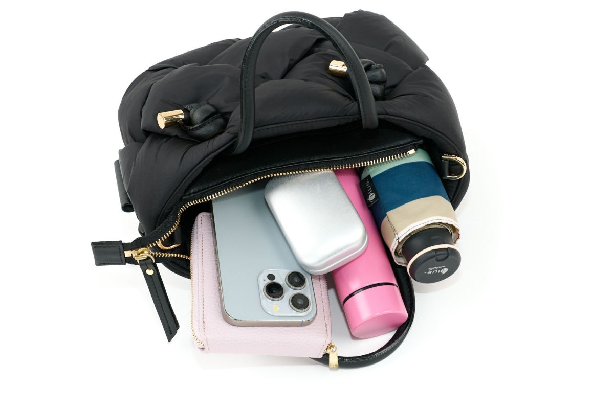 VIOLAd'ORO ヴィオラドーロ ELMO エルモ ノットハンドルトートバッグ ナイロンボンディングメッシュ V-8948