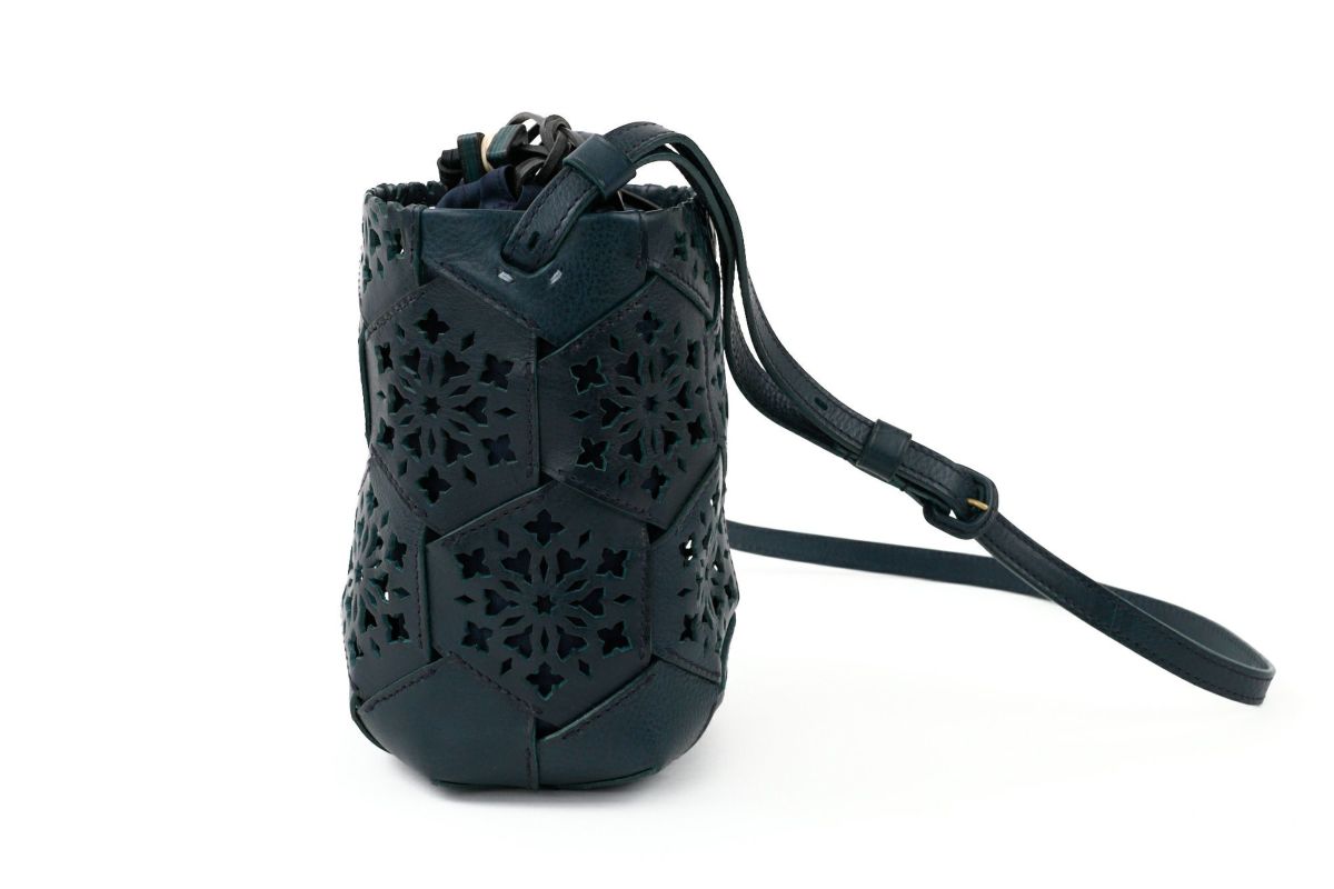 genten ゲンテン Kaleido カレイド ショルダーバッグ 44807